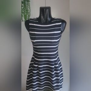 Pimkie Collection blk/wht stripe dress S